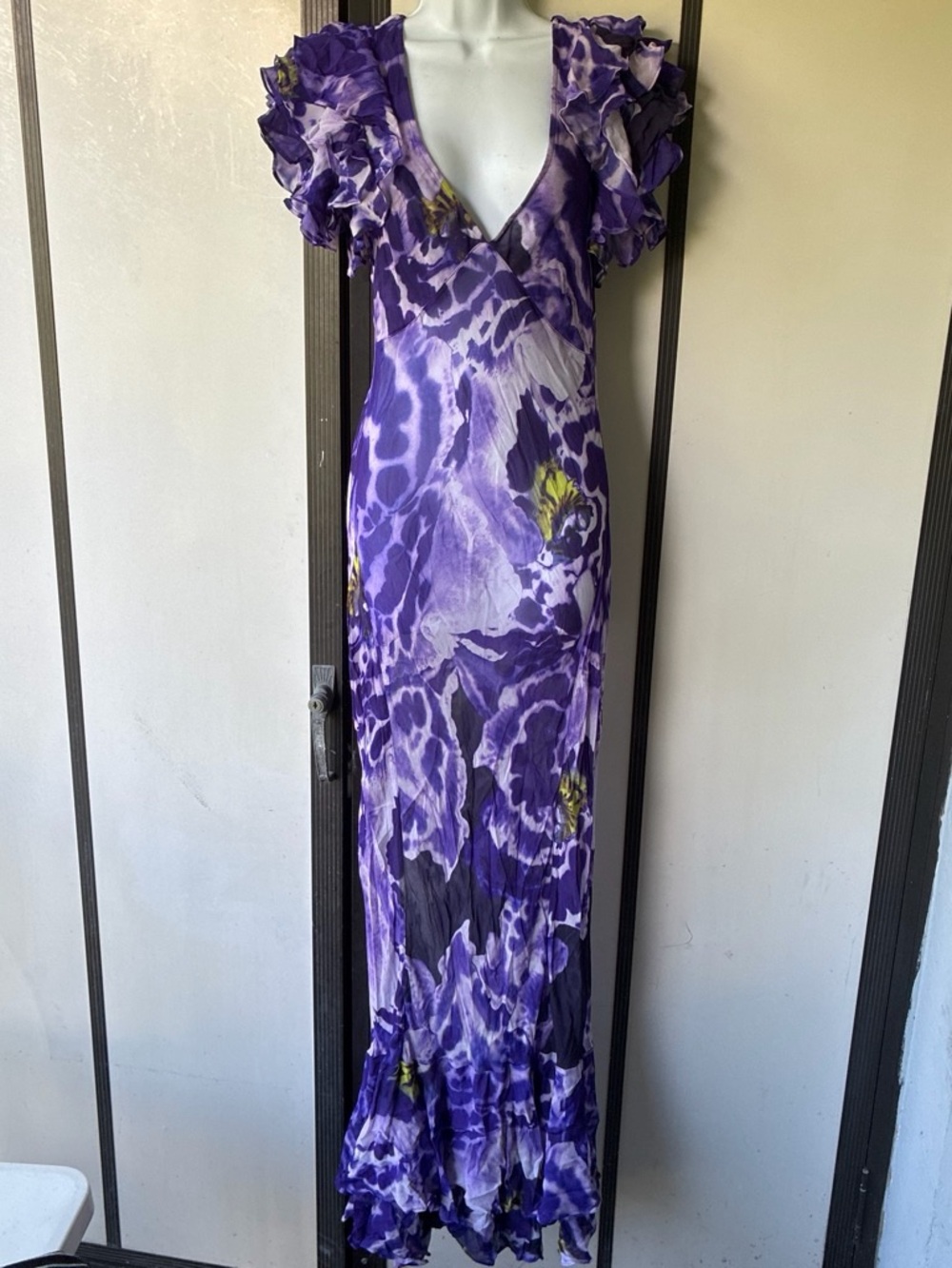 PRICE FIRM Purple Floral Maxi Dress with Ruffled Sleeves